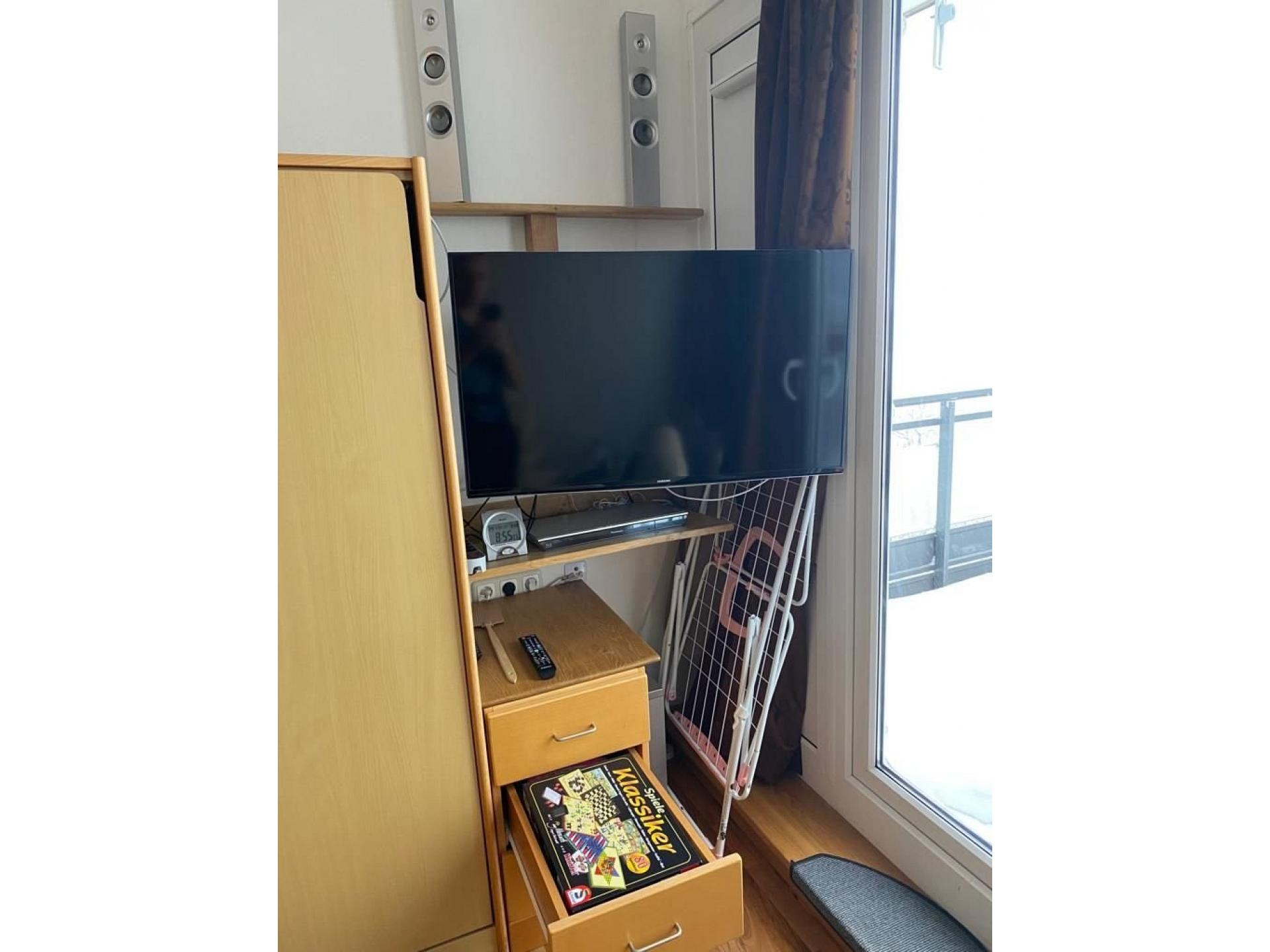 TV / Spieleschrank