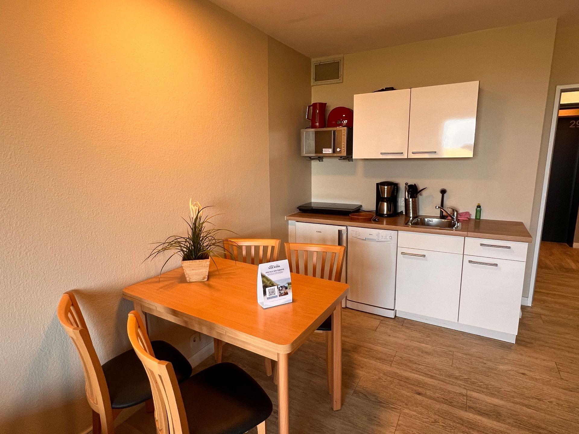 Ferienwohnung  NW 24  Terasse mit Meerblick Foto 6