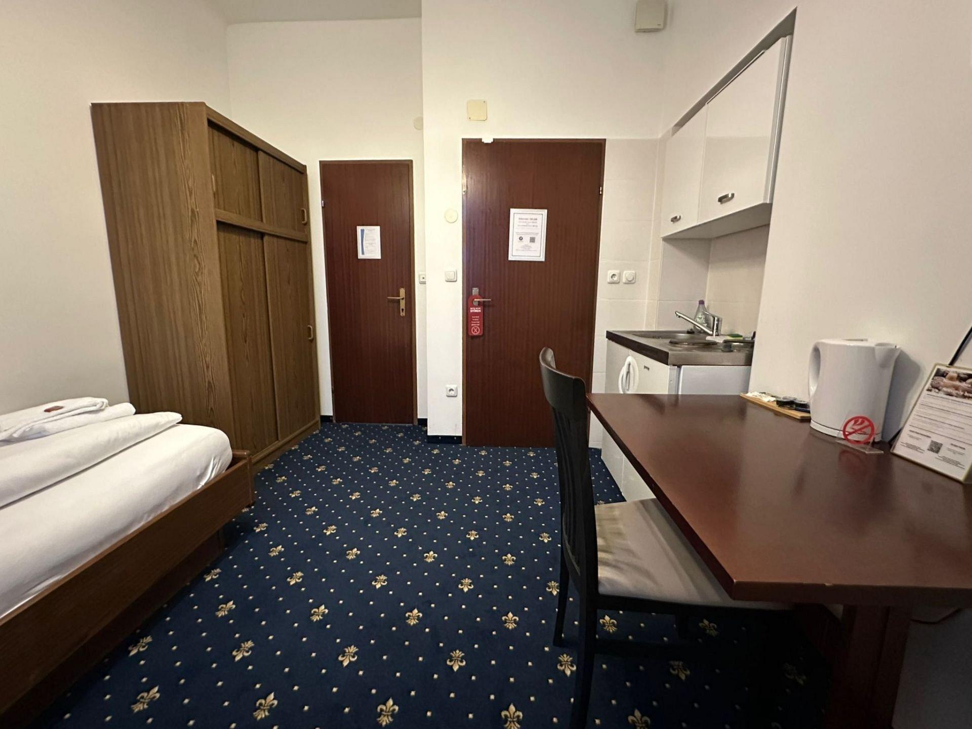 Einzelzimmer mit Pantry-K