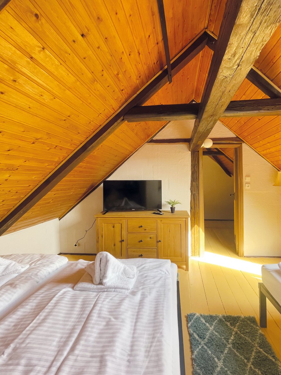 4. Schlafzimmer