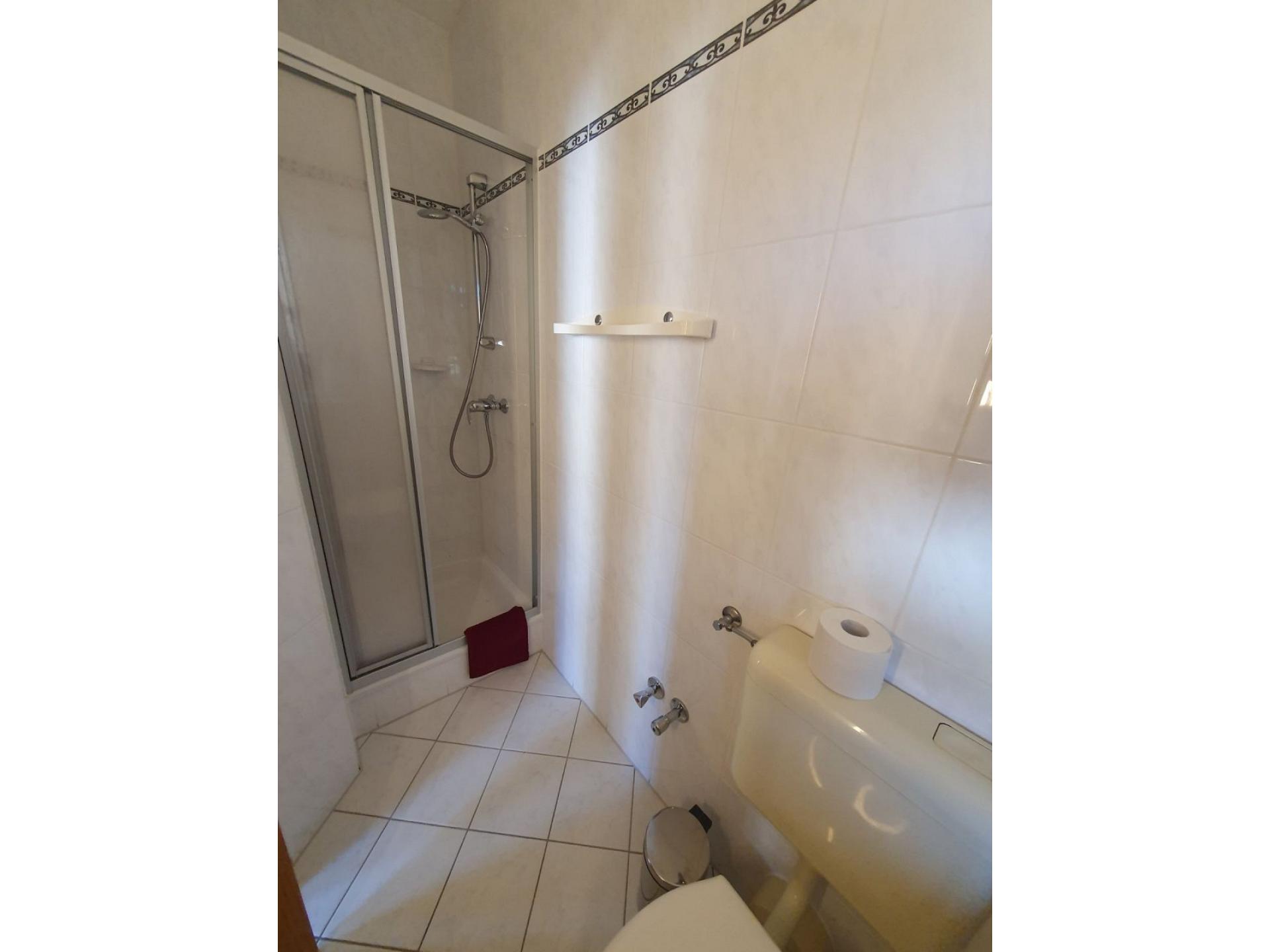 ABM Apartment 1. OG f&uuml;r 14 Personen Foto 13