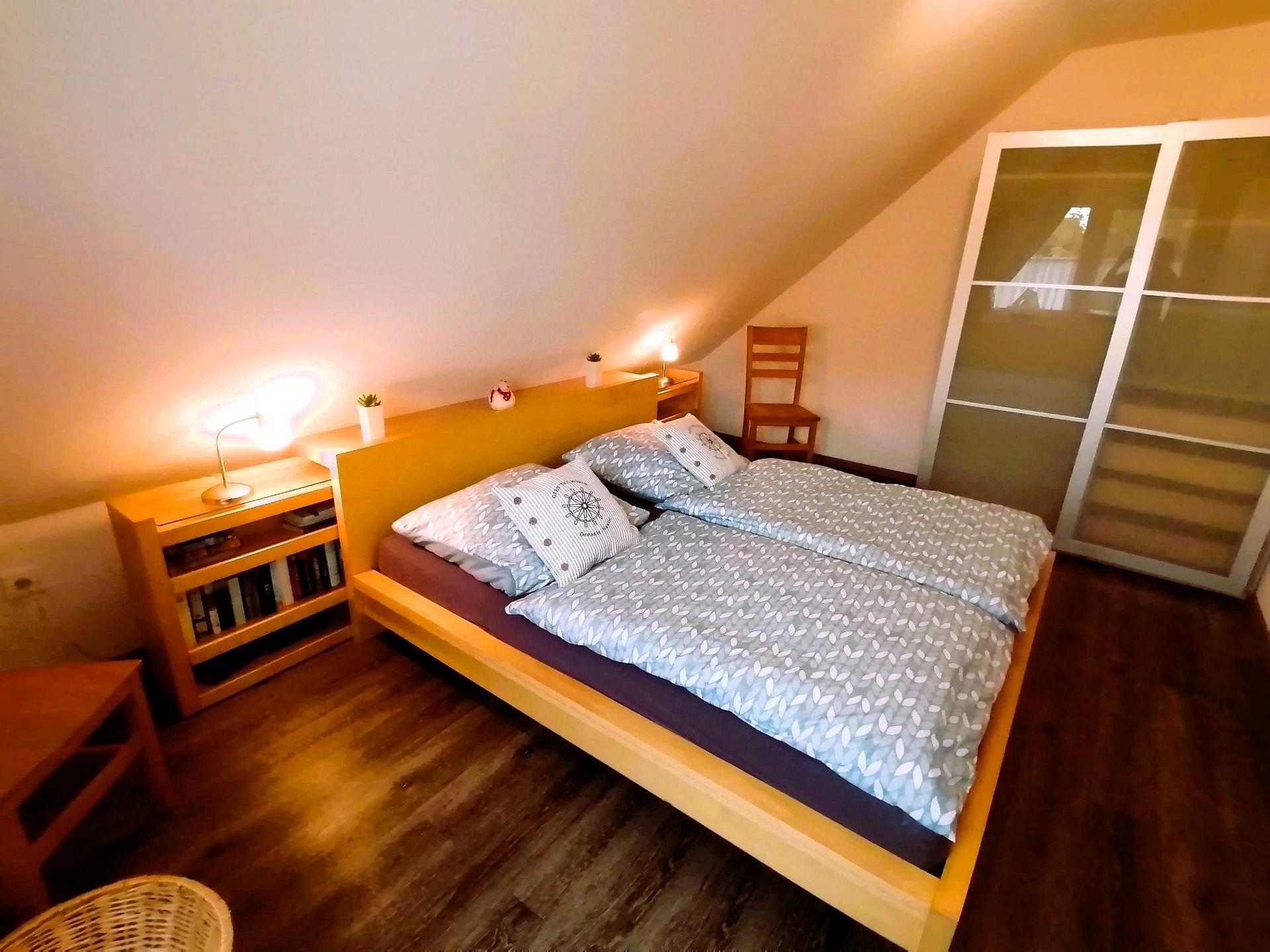 Schlafzimmer 1 OG