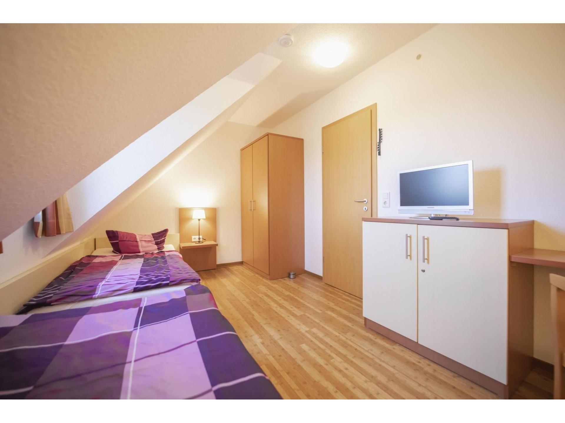 Schlafzimmer 2  im OG