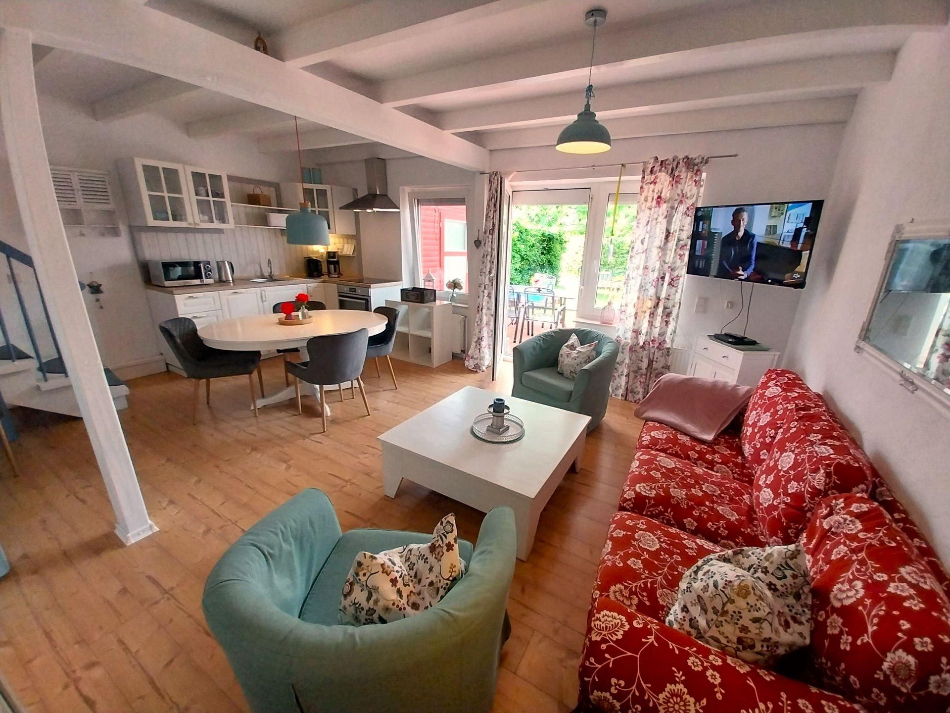 Wohnbereich mit Küch