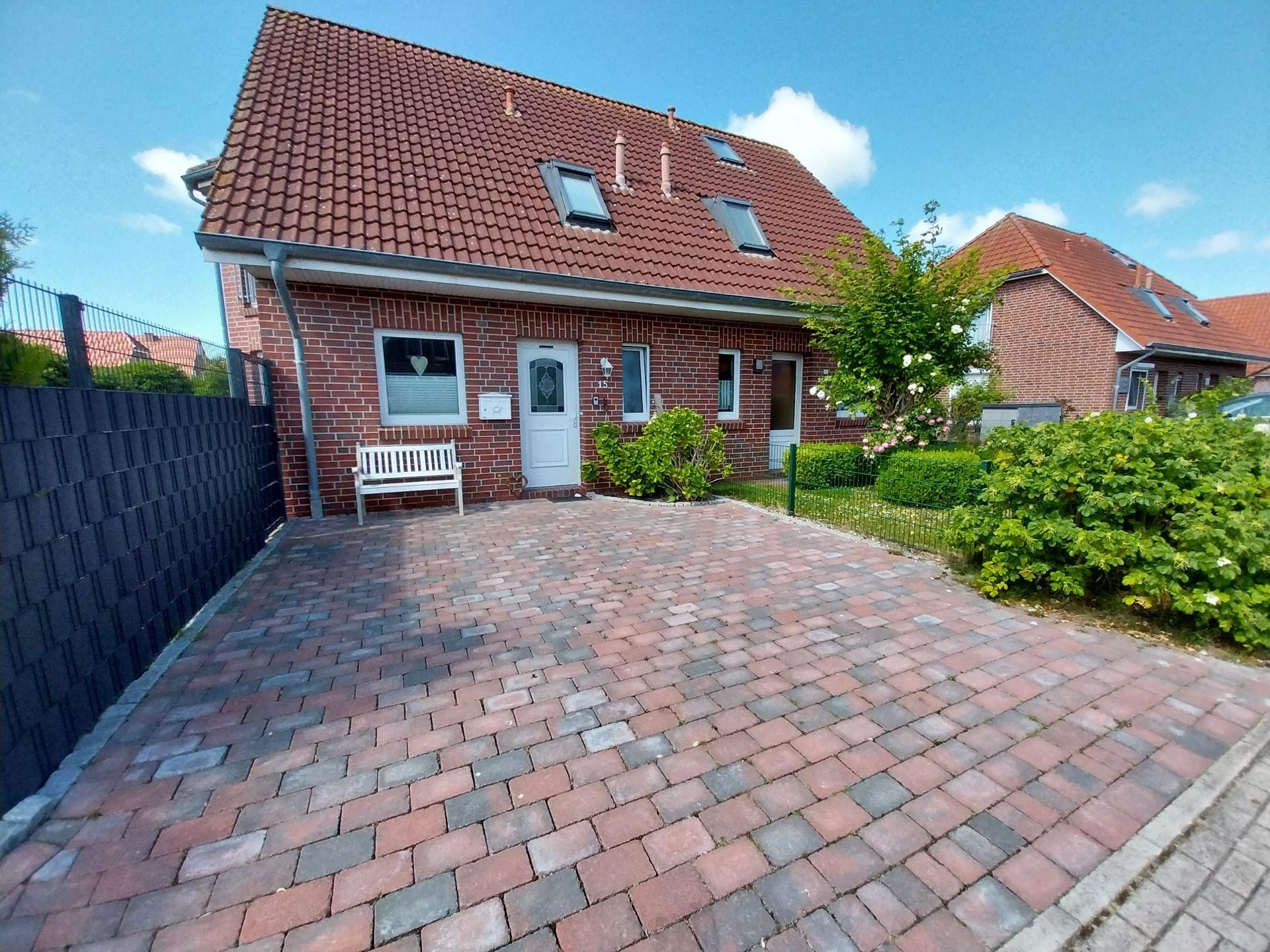 Parkplatz vor dem Haus