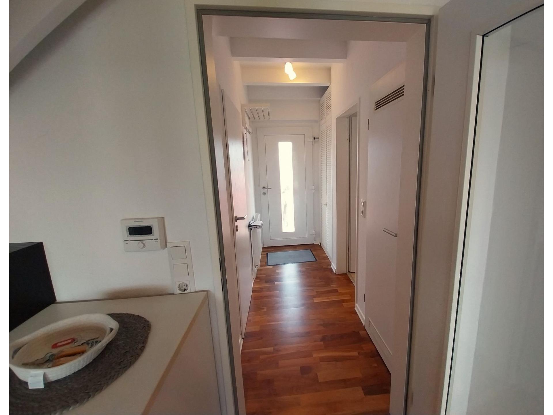 Flur zum Hauseingang