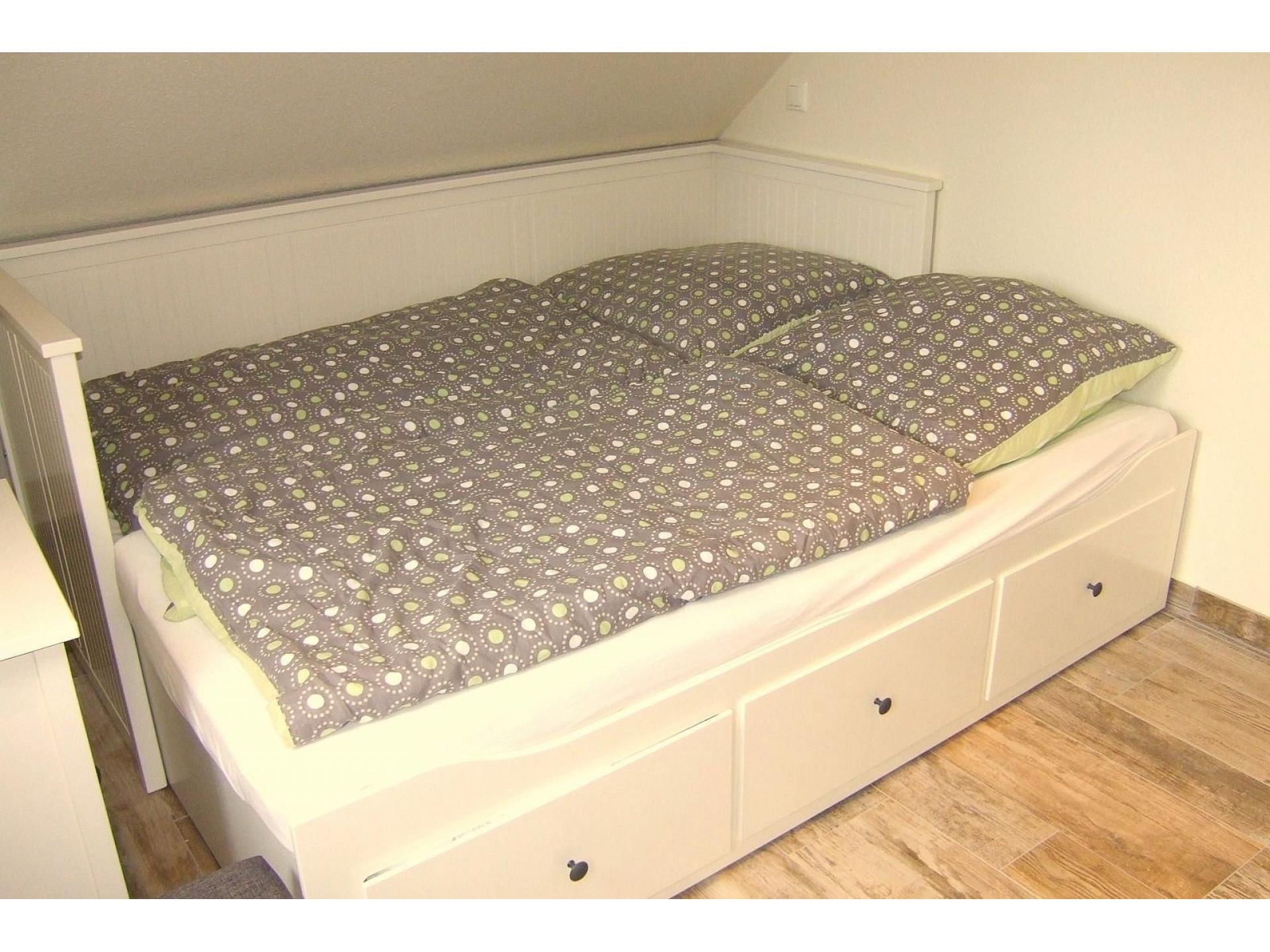 Schlafzimmer 4 OG
